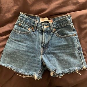Lévis jean shorts